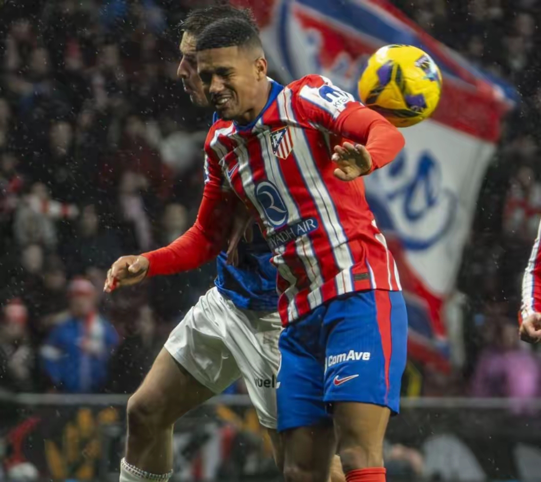 关于巴萨力克马竞,卡瓦尼梅开二度西甲的信息 关于巴萨力克马竞,卡瓦尼梅开二度西甲的信息